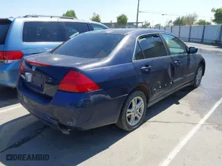 2006 Honda Accord Sdn LX SE with VIN 1HGCM56386A016323, listed as a IAAI auction lot 42066879 with 241,957 mi miles. Bid and sale history available at carsss.com. Image 4.
