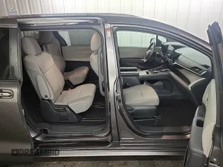 2022 Toyota Sienna LE с VIN 5TDKSKFC2NS047017, выставлен на аукционе IAAI как лот 42501101 с пробегом 155 942 миль миль и . История ставок и продаж доступна на DreamBid. Изображение 22.