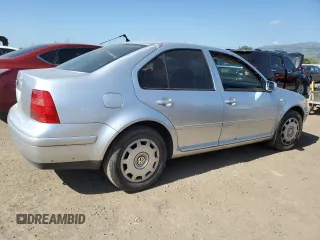 2000 Volkswagen Jetta GLS with VIN 3VWSC29M6YM108811, listed as a Copart auction lot 53992715 with 179,139 mi miles and Salvage title. Bid and sale history available at DreamBid. Image 3.