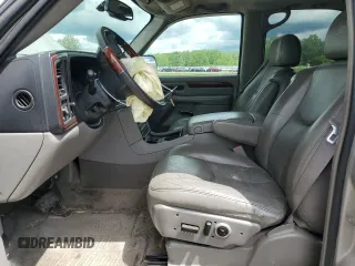 2005 Cadillac Escalade z VIN 1GYEK63N35R256222, wystawiony jako Copart lot #58389975 z przebiegiem 119 659 mil mil oraz Szkoda całkowita • Salvage title. Historia ofert i sprzedaży dostępna na DreamBid. Obrazek 7.