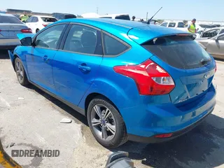 2014 Ford Focus SE with VIN 1FADP3K20EL383687, listed as a IAAI auction lot 42004089 with 127,374 mi miles. Bid and sale history available at carsss.com. Image 3.