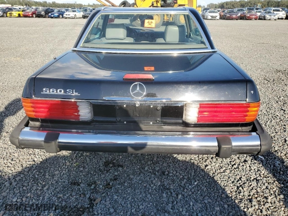 1989 Mercedes-Benz 560 Series 560SL with VIN WDBBA48D8KA101576, listed as a Copart auction lot 75503004 with 68,911 mi miles and Salvage Title. Bid and sale history available at carsss.com. Image 6.
