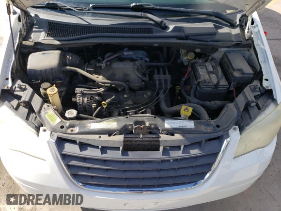 2008 Chrysler Town & Country LX with VIN 2A8HR44H78R708501, listed as a Copart auction lot 47784485 with 215,454 mi miles and Clean Title. Bid and sale history available at carsss.com. Image 12.