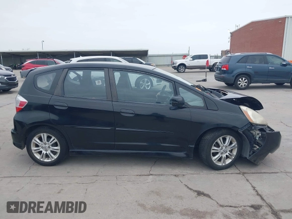 2010 Honda Fit Sport with VIN JHMGE8H42AC030959, listed as a IAAI auction lot 41908986 with 188,046 mi miles. Bid and sale history available at carsss.com. Image 13.