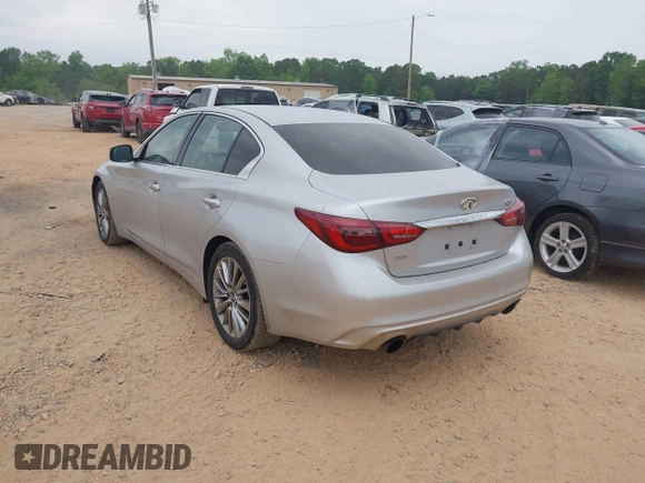 2018 Infiniti Q50 3.0t Luxe with VIN JN1EV7AR0JM433540, listed as a IAAI auction lot 42129284 with 105,966 mi miles. Bid and sale history available at carsss.com. Image 3.