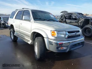 2001 Toyota 4Runner SR5 with VIN JT3HN86R619053456, listed as a IAAI auction lot 41713004 with 335,140 mi miles. Bid and sale history available at carsss.com. Image 1.