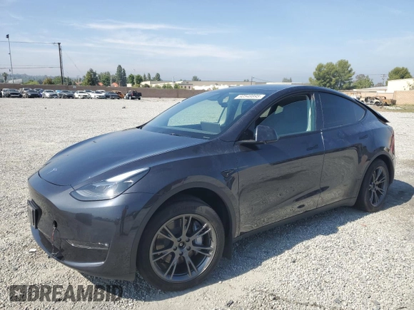 2024 Tesla Model Y Long Range z VIN 7SAYGDEE3RF121102, wystawiony jako Copart lot #60548895 z przebiegiem 13 336 mil mil oraz Szkoda całkowita • Salvage title. Historia ofert i sprzedaży dostępna na DreamBid. Obrazek 1.