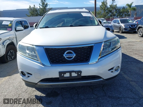 2013 Nissan Pathfinder SV with VIN 5N1AR2MM1DC648756, listed as a IAAI auction lot 41640693 with 170,190 mi miles. Bid and sale history available at carsss.com. Image 13.