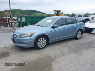 2011 Honda Accord LX z VIN 1HGCP2F30BA041152, wystawiony jako IAAI lot #42340472 z przebiegiem 185 370 mil mil oraz . Historia ofert i sprzedaży dostępna na DreamBid. Obrazek 2.