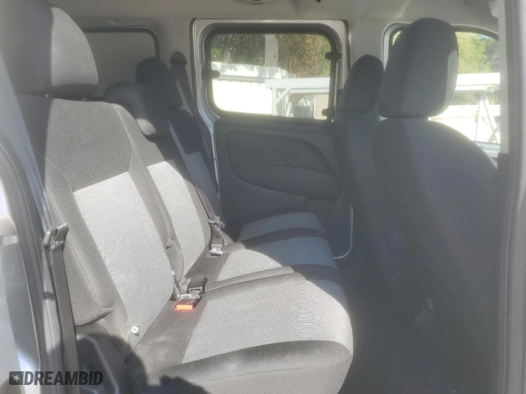 2018 Ram ProMaster City Wagon SLT with VIN ZFBERFBB4J6K51585, listed as a Copart auction lot 75668514 with 102,399 mi miles and Clean Title. Bid and sale history available at carsss.com. Image 11.