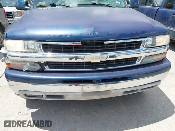 2005 Chevrolet Tahoe Z71 with VIN 1GNEC13T35R205945, listed as a IAAI auction lot 42584823 with 183,432 mi miles and . Bid and sale history available at DreamBid. Image 6.