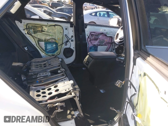 2019 Lexus NX 300 z VIN JTJYARBZ4K2145174, wystawiony jako IAAI lot #41278160 z przebiegiem 53 279 mil mil oraz . Historia ofert i sprzedaży dostępna na DreamBid. Obrazek 8.