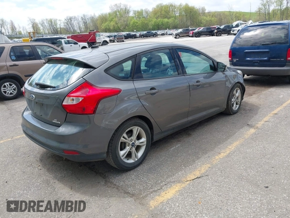 2014 Ford Focus SE with VIN 1FADP3K2XEL326882, listed as a IAAI auction lot 42183188 with 101,450 mi miles and . Bid and sale history available at carsss.com. Image 4.