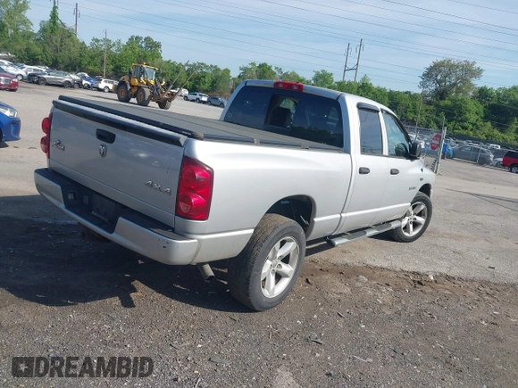 2008 Dodge 1500 SLT with VIN 1D7HU18268S543913, listed as a IAAI auction lot 42233740 with 186,114 mi miles and . Bid and sale history available at DreamBid. Image 4.