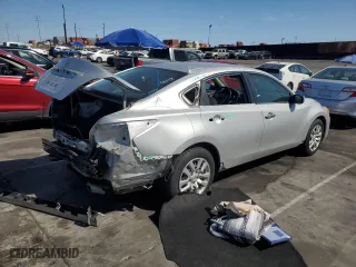 2015 Nissan Altima 2.5 SV with VIN 1N4AL3AP4FC410371, listed as a Copart auction lot 52393545 with 53,453 mi miles and Salvage Title. Bid and sale history available at carsss.com. Image 3.