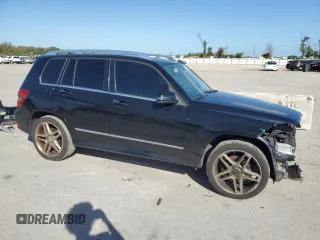 2012 Mercedes-Benz GLK 350 with VIN WDCGG5GB9CF787248, listed as a Copart auction lot 78136624 with 132,384 mi miles and Salvage Title. Bid and sale history available at DreamBid. Image 4.