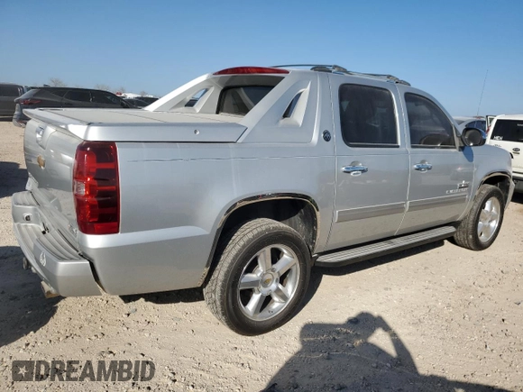 2013 Chevrolet Avalanche LT with VIN 3GNMCFE06DG214505, listed as a Copart auction lot 43686145 with 112,816 mi miles and Salvage Title. Bid and sale history available at DreamBid. Image 3.