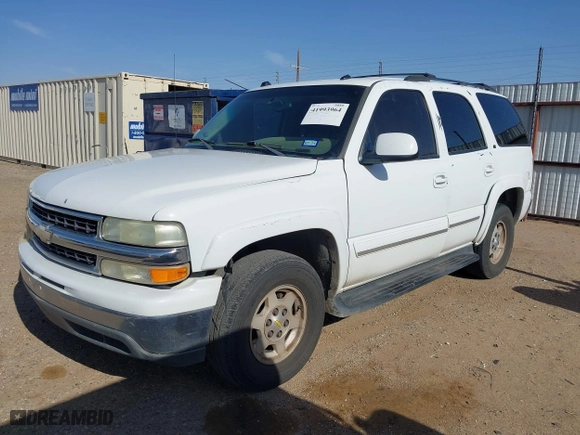2004 Chevrolet Tahoe LT with VIN 1GNEC13Z74R322902, listed as a IAAI auction lot 41993964 with 258,526 mi miles. Bid and sale history available at carsss.com. Image 2.