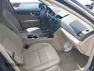 2011 Mercedes-Benz C 300 Sport с VIN WDDGF5EB1BA509120, выставлен на аукционе IAAI как лот 42262895 с пробегом 166 136 миль миль и . История ставок и продаж доступна на DreamBid. Изображение 5.