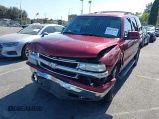 2003 Chevrolet Tahoe LS with VIN 1GNEC13T53R131019, listed as a IAAI auction lot 39673270 with 222,521 mi miles. Bid and sale history available at carsss.com. Image 6.