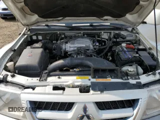 2005 Mitsubishi Montero Limited z VIN JA4MW51S75J600118, wystawiony jako Copart lot #59516485 z przebiegiem 260 701 mil mil oraz Czysty tytuł • Clean title. Historia ofert i sprzedaży dostępna na DreamBid. Obrazek 12.