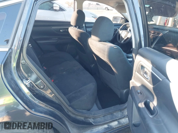 2015 Nissan Altima S with VIN 1N4AL3AP6FN882494, listed as a IAAI auction lot 41395475 with 138,974 mi miles and . Bid and sale history available at carsss.com. Image 8.