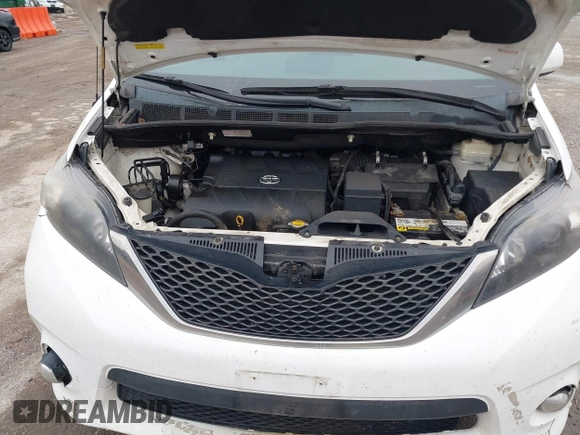 2011 Toyota Sienna SE with VIN 5TDXK3DC0BS122811, listed as a IAAI auction lot 41491159 with 337,201 mi miles and . Bid and sale history available at DreamBid. Image 10.