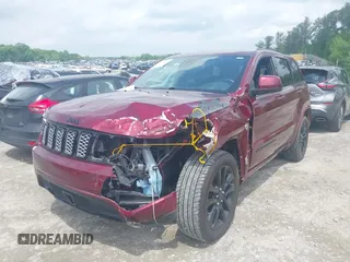 2021 Jeep Grand Cherokee Laredo X z VIN 1C4RJEAG0MC624737, wystawiony jako IAAI lot #42133614 z przebiegiem 61 970 mil mil oraz . Historia ofert i sprzedaży dostępna na DreamBid. Obrazek 2.