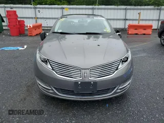 2014 Lincoln MKZ Hybrid with VIN 3LN6L2LU0ER826264, listed as a Copart auction lot 61228035 with 66,857 mi miles and Salvage title. Bid and sale history available at DreamBid. Image 5.