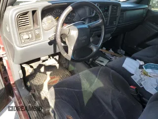 2000 GMC New Sierra 1500 SLE with VIN 2GTEK19T4Y1103411, listed as a Copart auction lot 53566935 with 358,205 mi miles and Salvage Title. Bid and sale history available at carsss.com. Image 8.