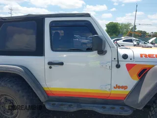 2018 Jeep Wrangler Sport with VIN 1C4GJXAN8JW302519, listed as a IAAI auction lot 42331871 with 51,639 mi miles and . Bid and sale history available at DreamBid. Image 13.