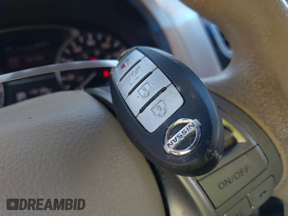 2015 Nissan Altima S with VIN 1N4AL3AP8FC109568, listed as a IAAI auction lot 41963422 with 172,158 mi miles and . Bid and sale history available at DreamBid. Image 11.