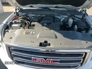 2018 GMC Yukon SLE z VIN 1GKS1AKC7JR193218, wystawiony jako Copart lot #63664005 z przebiegiem 124 427 mil mil oraz Czysty tytuł • Clean title. Historia ofert i sprzedaży dostępna na DreamBid. Obrazek 14.