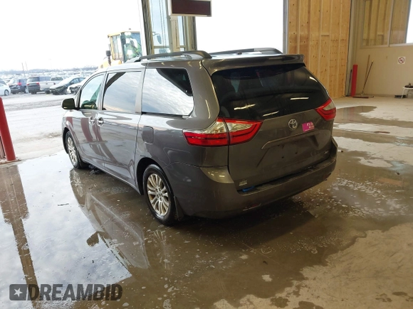 2017 Toyota Sienna XLE Auto Access Seat с VIN 5TDYZ3DC6HS801037, выставлен на аукционе IAAI как лот 41098091 с пробегом 180 674 миль миль и . История ставок и продаж доступна на DreamBid. Изображение 3.