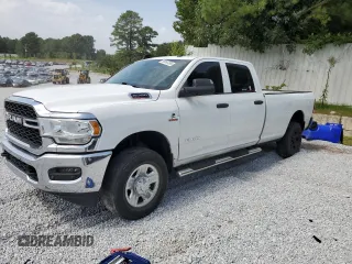 2020 Ram 2500 Tradesman z VIN 3C6UR5HL5LG193773, wystawiony jako Copart lot #65497284 z przebiegiem 366 069 mil mil oraz Czysty tytuł • Clean title. Historia ofert i sprzedaży dostępna na DreamBid. Obrazek 1.