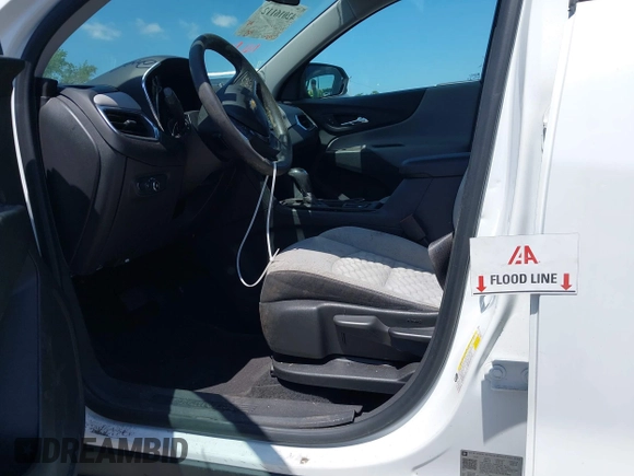 2020 Chevrolet Equinox LS with VIN 3GNAXHEV2LS693094, listed as a IAAI auction lot 42016112 with 1 mi miles. Bid and sale history available at carsss.com. Image 6.