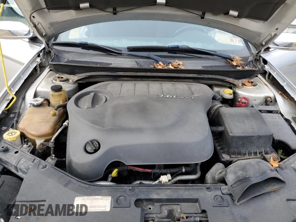2011 Chrysler 200 Limited with VIN 1C3BC7EG9BN563797, listed as a Copart auction lot 41914665 with 221,103 mi miles and Salvage Title. Bid and sale history available at DreamBid. Image 12.