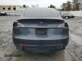 2024 Tesla Model Y Long Range with VIN 7SAYGDEE6RA278636, listed as a Copart auction lot 48718085 with 21,349 mi miles and Salvage Title. Bid and sale history available at DreamBid. Image 6.