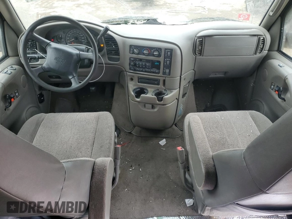 2003 Chevrolet Astro z VIN 1GNDM19X13B124662, wystawiony jako Copart lot #44017475 z przebiegiem 156 977 mil mil oraz Czysty tytuł • Clean title. Historia ofert i sprzedaży dostępna na DreamBid. Obrazek 8.