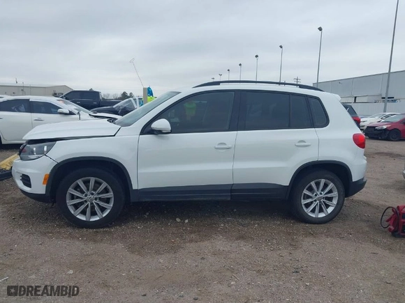 2017 Volkswagen Tiguan S with VIN WVGAV7AX1HK044949, listed as a IAAI auction lot 41592373 with 73,896 mi miles. Bid and sale history available at carsss.com. Image 14.