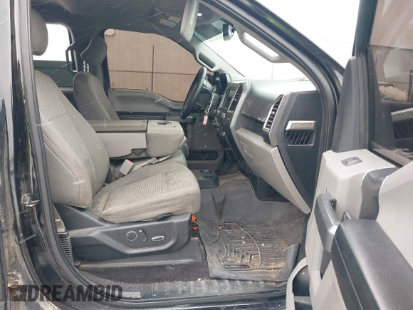 2016 Ford F-150 XLT with VIN 1FTEW1EPXGFA82102, listed as a IAAI auction lot 41560313 with 152,809 mi miles. Bid and sale history available at carsss.com. Image 5.