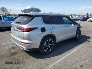 2023 Mitsubishi Outlander SE z VIN JA4J3UA83PZ061950, wystawiony jako Copart lot #54054815 z przebiegiem 31 763 mil mil oraz Szkoda całkowita • Salvage title. Historia ofert i sprzedaży dostępna na DreamBid. Obrazek 3.