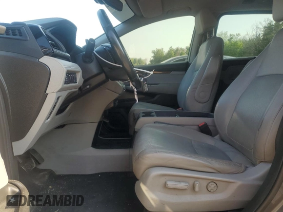 2018 Honda Odyssey Touring with VIN 5FNRL6H87JB510618, listed as a Copart auction lot 62817195 with 360,078 mi miles and Clean title. Bid and sale history available at DreamBid. Image 7.