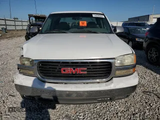 1999 GMC New Sierra 1500 SLE with VIN 1GTEK19T3XZ539933, listed as a Copart auction lot 74298554 with 323,985 mi miles and Salvage Title. Bid and sale history available at carsss.com. Image 5.