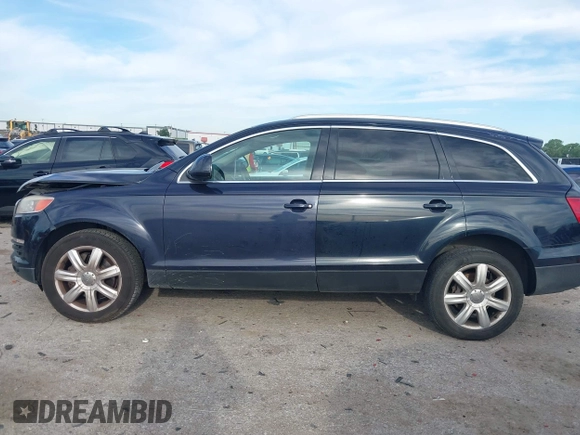 2007 Audi Q7 Premium with VIN WA1BY74L17D066083, listed as a IAAI auction lot 42307748 with 171,507 mi miles and . Bid and sale history available at DreamBid. Image 14.