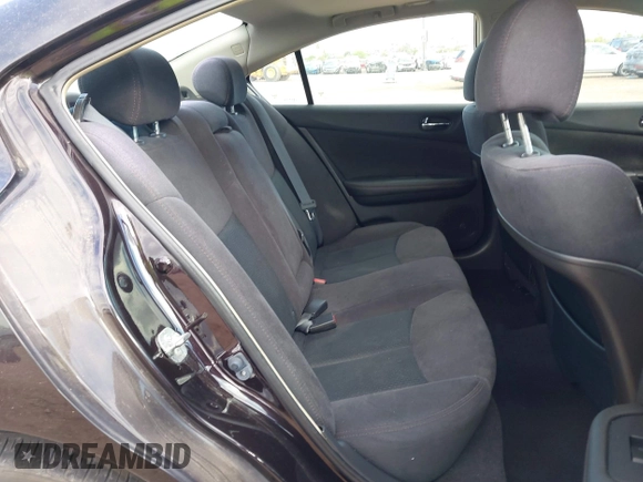 2012 Nissan Maxima S z VIN 1N4AA5AP5CC830766, wystawiony jako IAAI lot #42196124 z przebiegiem 222 928 mil mil oraz . Historia ofert i sprzedaży dostępna na DreamBid. Obrazek 8.