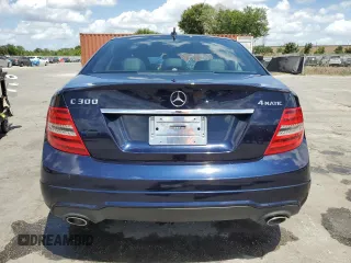 2013 Mercedes-Benz C 300 Sport with VIN WDDGF8AB9DA785362, listed as a Copart auction lot 54761865 with 202,301 mi miles and Salvage Title. Bid and sale history available at DreamBid. Image 6.