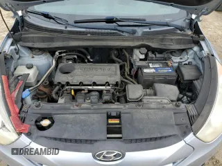2011 Hyundai Tucson Limited with VIN KM8JUCAC8BU196358, listed as a Copart auction lot 51111975 with 200,439 mi miles and Salvage Title. Bid and sale history available at DreamBid. Image 12.