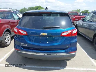 2020 Chevrolet Equinox LT with VIN 3GNAXKEV1LL277674, listed as a IAAI auction lot 42134928 with 104,408 mi miles and . Bid and sale history available at carsss.com. Image 16.