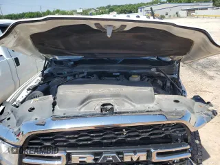 2024 Ram 2500 Tradesman z VIN 3C6UR5HL9RG141202, wystawiony jako Copart lot #56308845 z przebiegiem Nie podano mil oraz Szkoda całkowita • Salvage title. Historia ofert i sprzedaży dostępna na DreamBid. Obrazek 11.